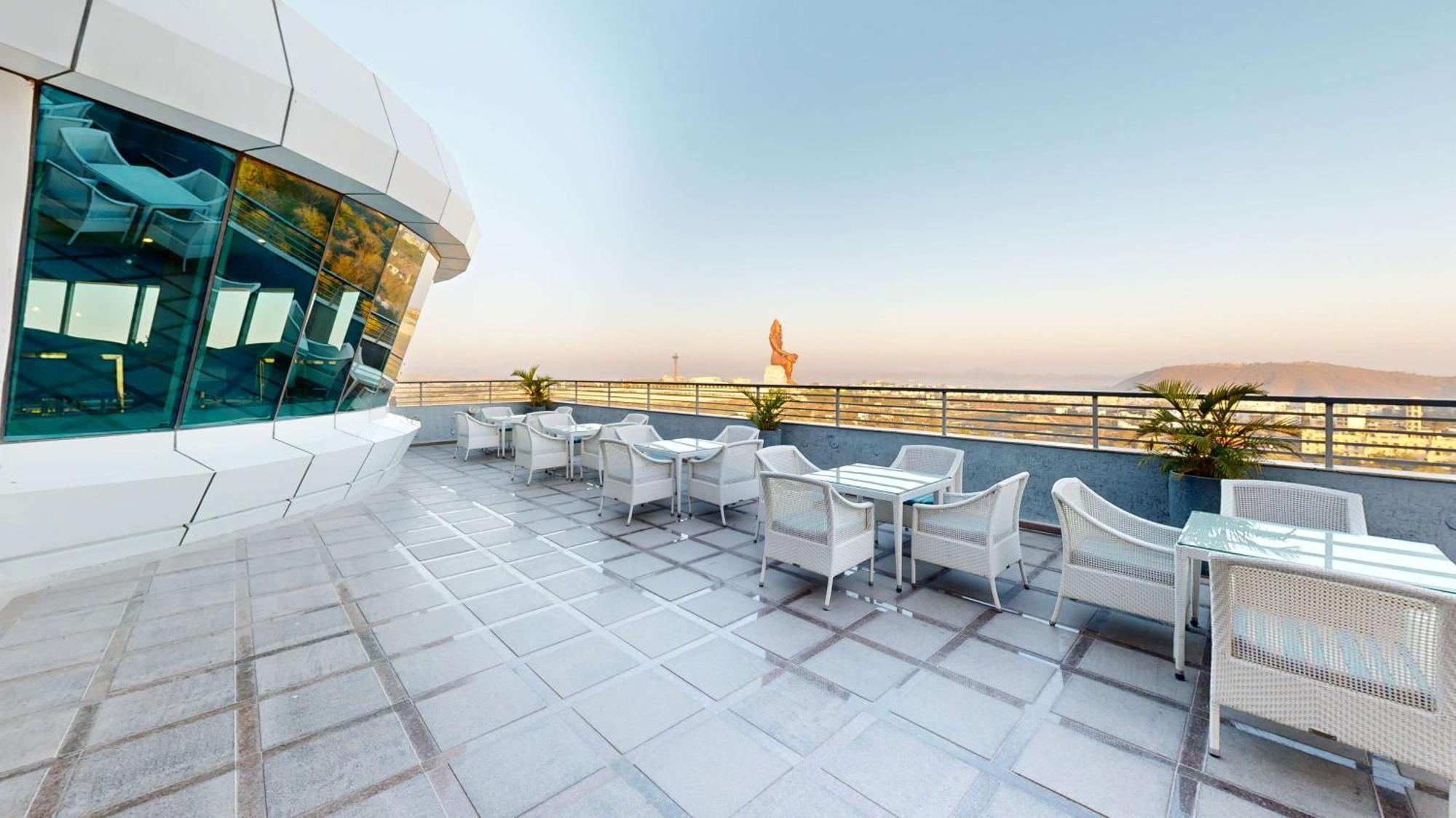Radisson Hotel Nāthdwāra 외부 사진